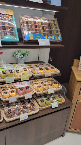 〒358-0008 埼玉県入間市河原町２−１