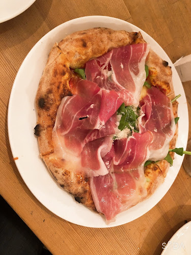 〒531-0073 大阪府大阪市北区本庄西２丁目４−７