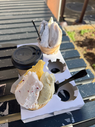 石田牧場のジェラート屋 めぐり - 飲食業