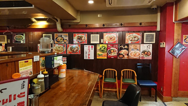 Comentarii opinii despre 世界の山ちゃん 女子大店