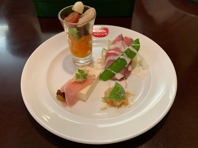 Comentarii opinii despre グリルカフェ リバーロック4