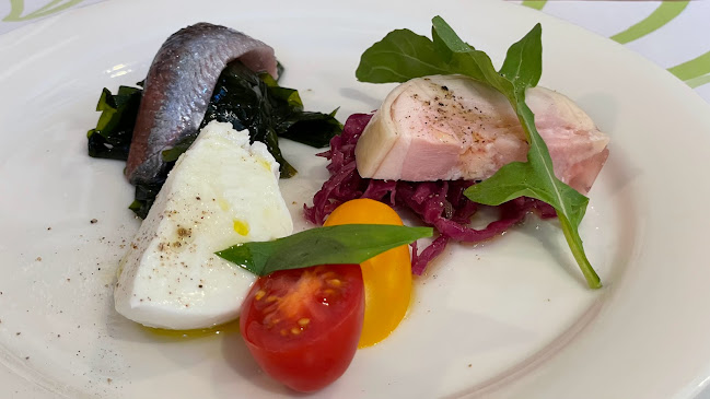 オステリア エ ボッテガ エッセ - 茅ヶ崎市