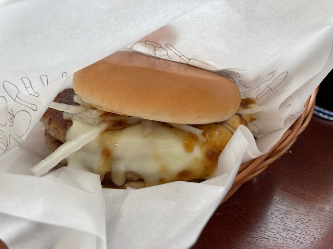 〒380-0834 長野県長野市鶴賀問御所町１２７１−３