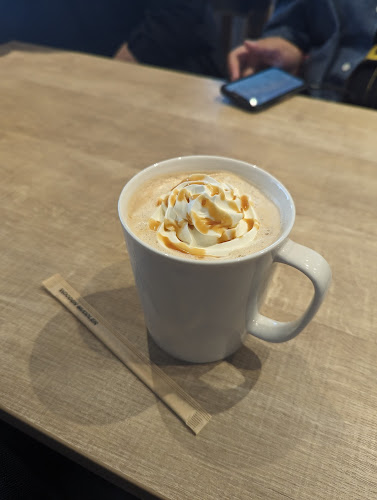 Fishingnuts CAFÉ - 飲食業