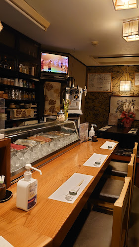 Opinii despre 旬処さかな în 松山市 - 飲食業