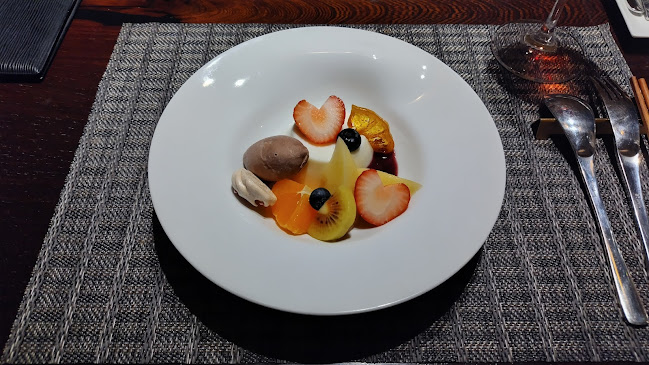 Comentarii opinii despre ル ネ ミッケ