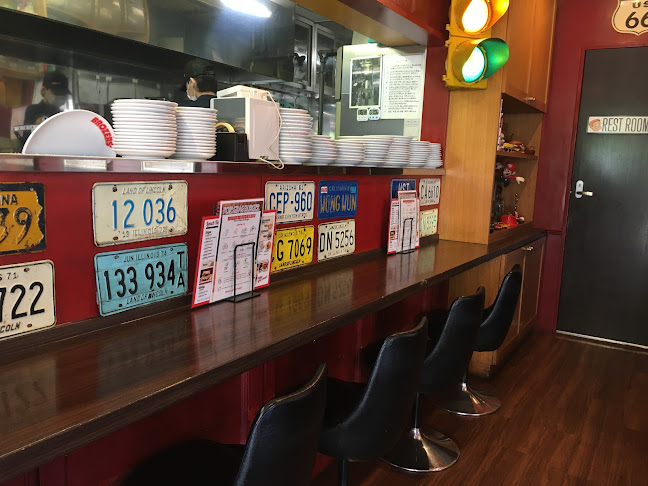 Comentarii opinii despre ブラザーズ テイクアウト人形町店