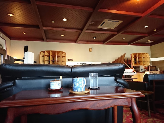 〒606-8204 京都府京都市左京区田中下柳町５−１