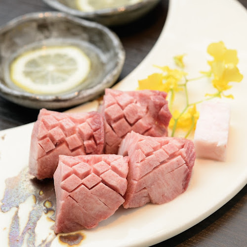 Opinii despre 牛吟てつろく în 大阪市 - 飲食業