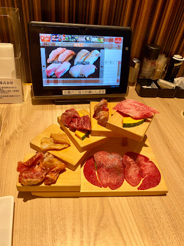 Opinii despre カルビッシュ 広島伴中央店 în 広島市 - 飲食業