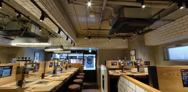 Comentarii opinii despre 焼肉ライク 新宿西口店