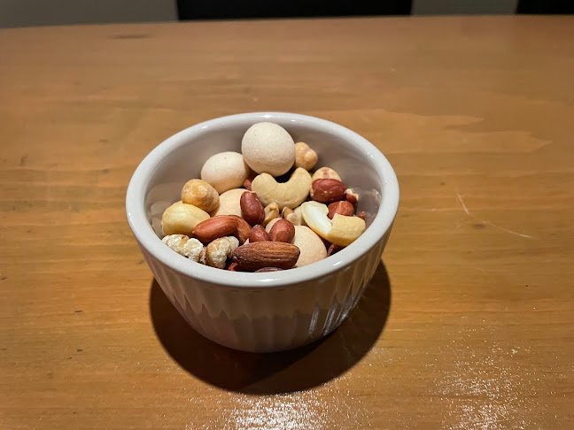 Opinii despre BAR クレヨン în 豊中市 - 飲食業