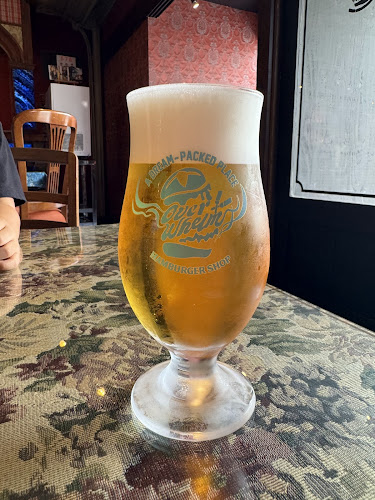 OVERWHELM HAMBURGER and BAR STAND