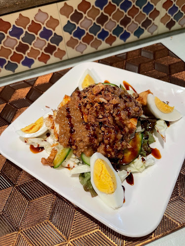 Opinii despre Indonesian Restaurant Langit インドネシア料理 ランギット în 東大阪市 - 飲食業