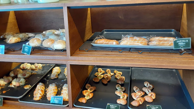 〒194-0004 東京都町田市鶴間３丁目１５−２２