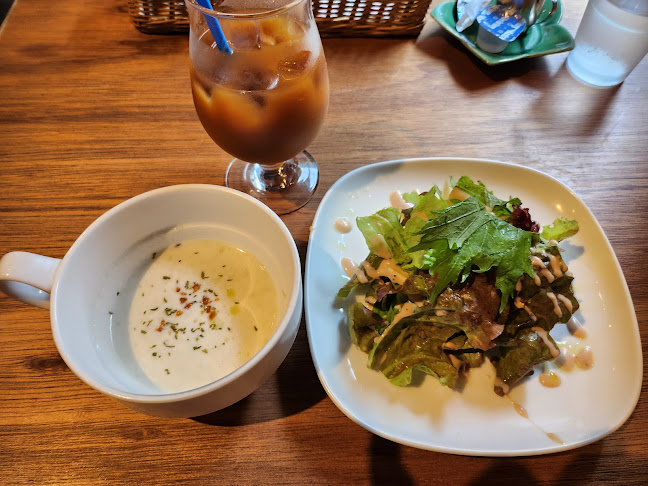 〒171-0032 東京都豊島区雑司が谷３丁目１０−６