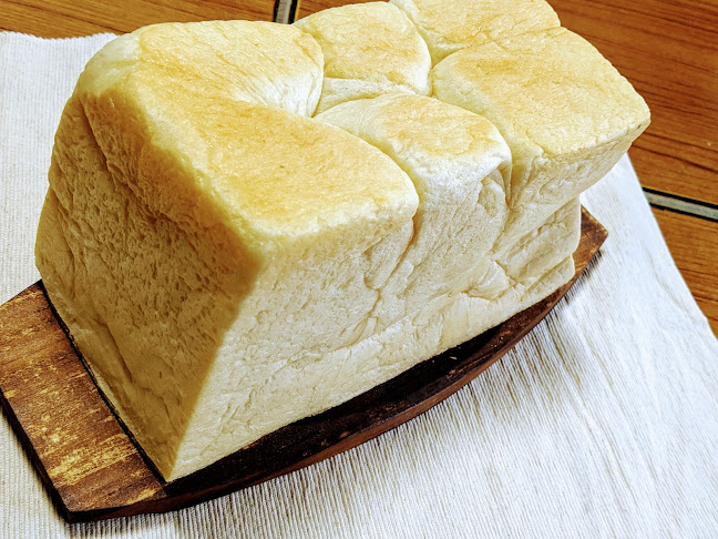 食パン専門店 美・ネージュ