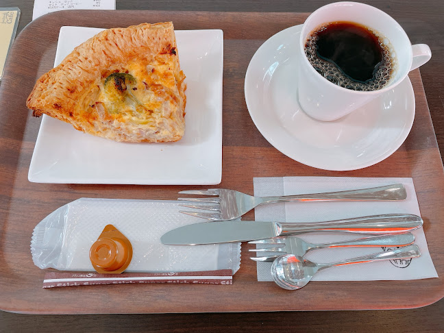 Opinii despre hachiwell Lab Cafe în 八王子市 - 飲食業