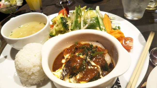 ツル茶ん 本店 - 飲食業