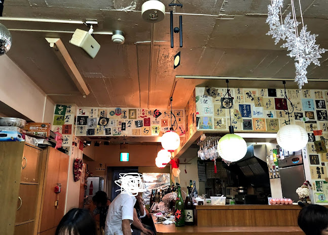 Opinii despre 居酒屋 仲見世小学校 în 川崎市 - 飲食業