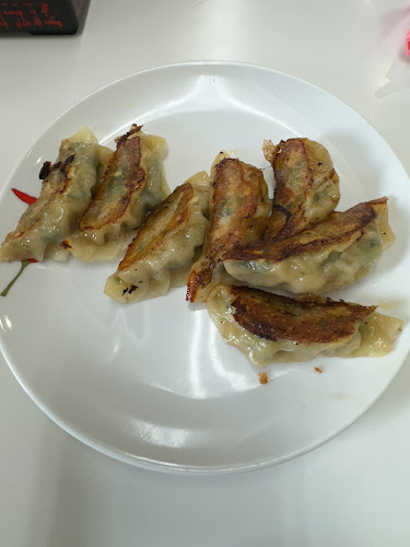 Comentarii opinii despre 中国料理 百華扇