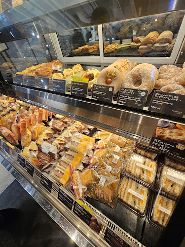 タリーズコーヒー 渋谷スクランブルスクエア店 - 飲食業