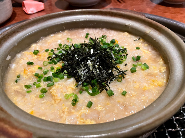 海鮮山 - 飲食業