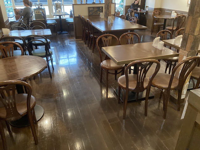 トロムヴォーン中町 - 飲食業