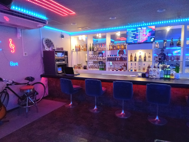 Comentarii opinii despre WING BAR