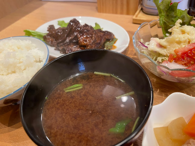 ごはんカフェ庵n - 飲食業