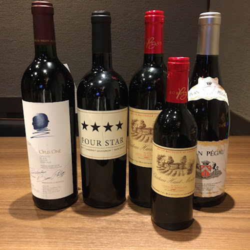 Comentarii opinii despre カフェとバー カリチータ