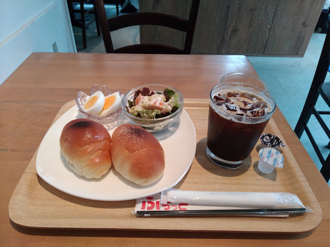 Comentarii opinii despre Cafe Dining&Bar FLAT カフェ ダイニングバー フラット