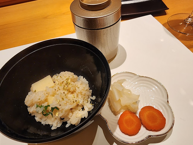 〒064-0805 北海道札幌市中央区南５条西３丁目 第23桂和ビル 4F