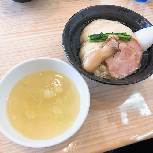 〒352-0002 埼玉県新座市東１丁目１−１