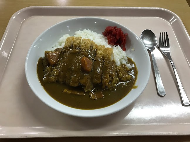 Opinii despre 目黒区役所 レストラン în 目黒区 - 飲食業