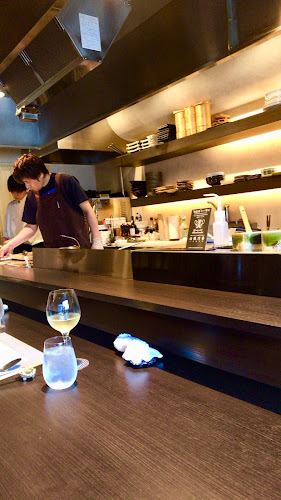 Opinii despre 鉄板フレンチ Pivote（ピヴォーテ） în 名古屋市 - 飲食業