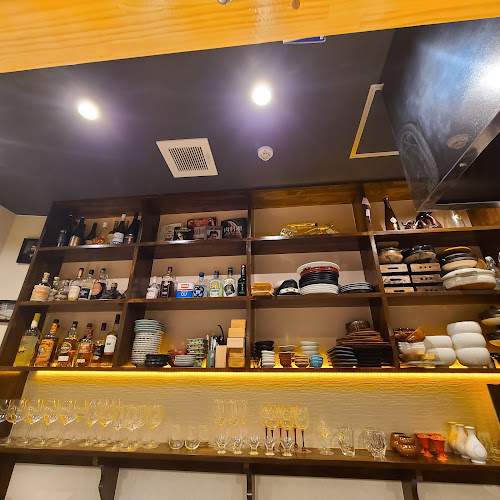 牛肉料理とお酒 Lan - 飲食業