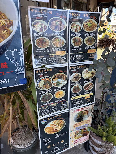 Cafe & Gohan COKOIRO（カフェ＆ごはんココイロ）西新井 - 足立区