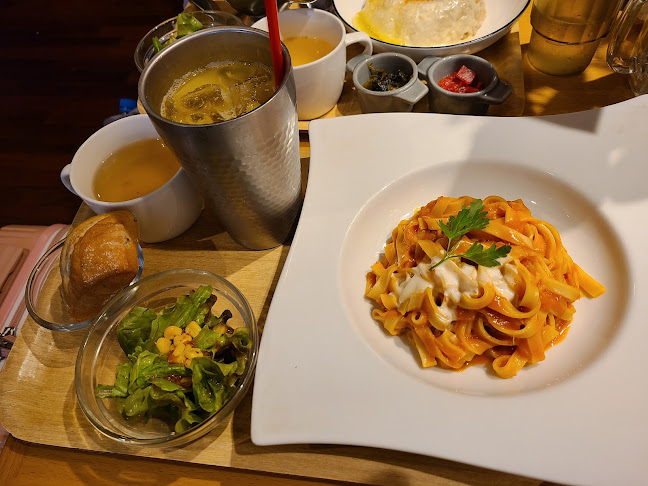 〒160-0022 東京都新宿区新宿４丁目１−６ 田畑ビル 3F