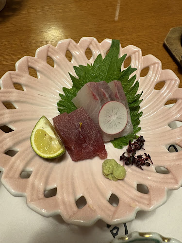 すし丸 本店 - 飲食業