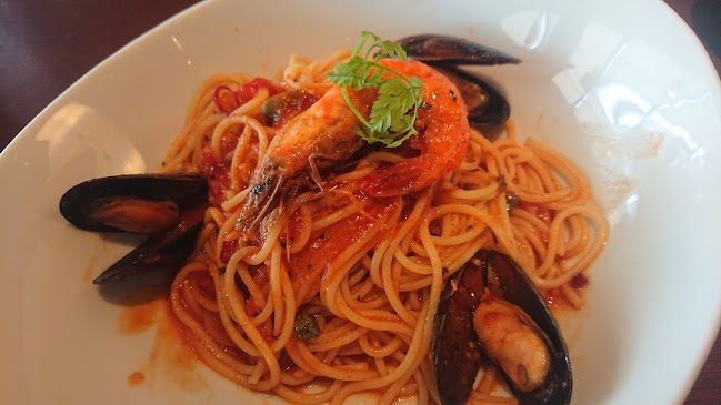 〒249-0005 神奈川県逗子市桜山８丁目１１−１１