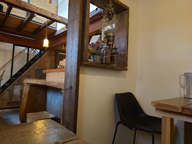 〒892-0821 鹿児島県鹿児島市名山町３−９