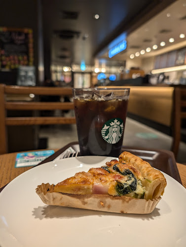 Comentarii opinii despre スターバックス コーヒー 天王寺ミオ 本館3階店