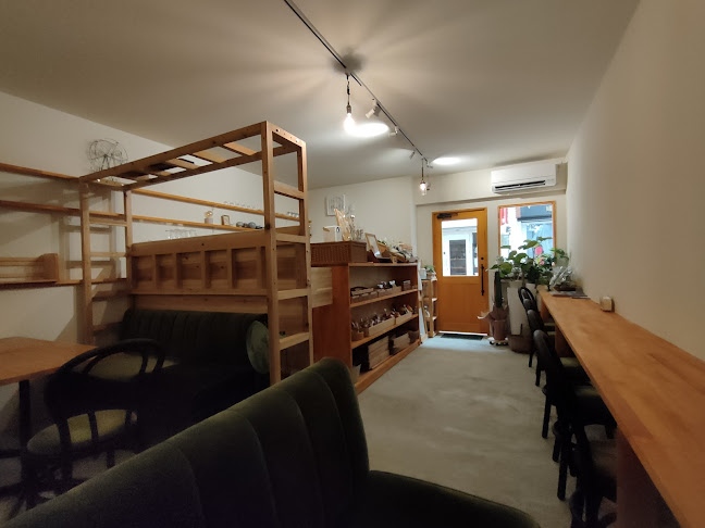 コモンズカフェ Spontane やよい天狗通り