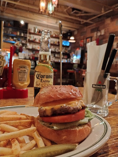 Opinii despre ボ・タンバリンカフェ în 神戸市 - 飲食業