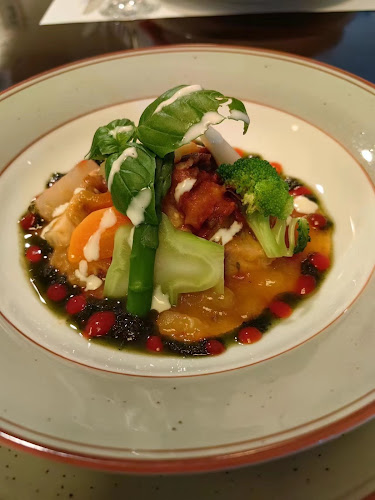 〒680-0831 鳥取県鳥取市栄町２０４−１２