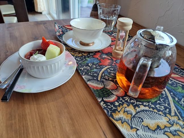 Opinii despre 花カフェアダージョ în 韮崎市 - 飲食業