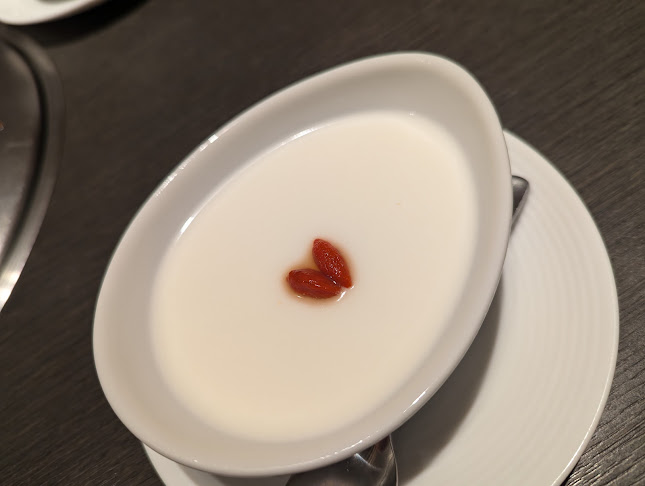 Opinii despre 焼肉チャンピオン 池袋東武店 în 豊島区 - 飲食業