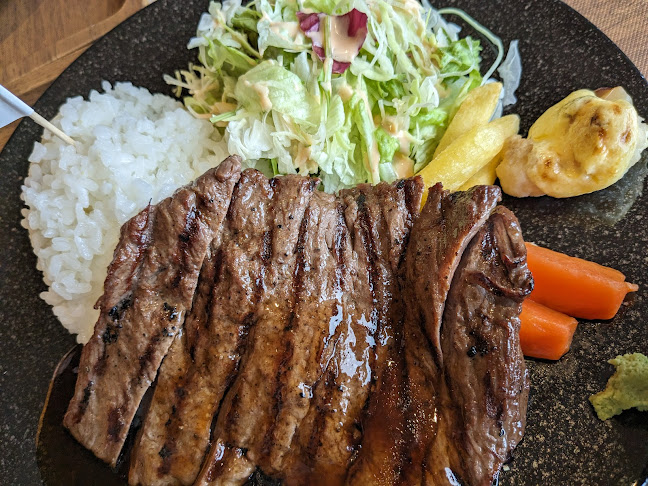 〒414-0044 静岡県伊東市川奈１４２８