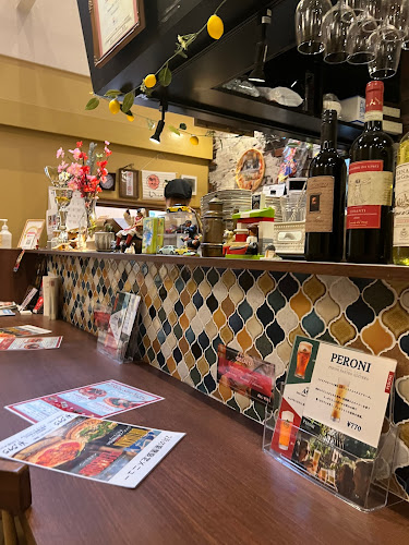 カサディエッロ - 飲食業